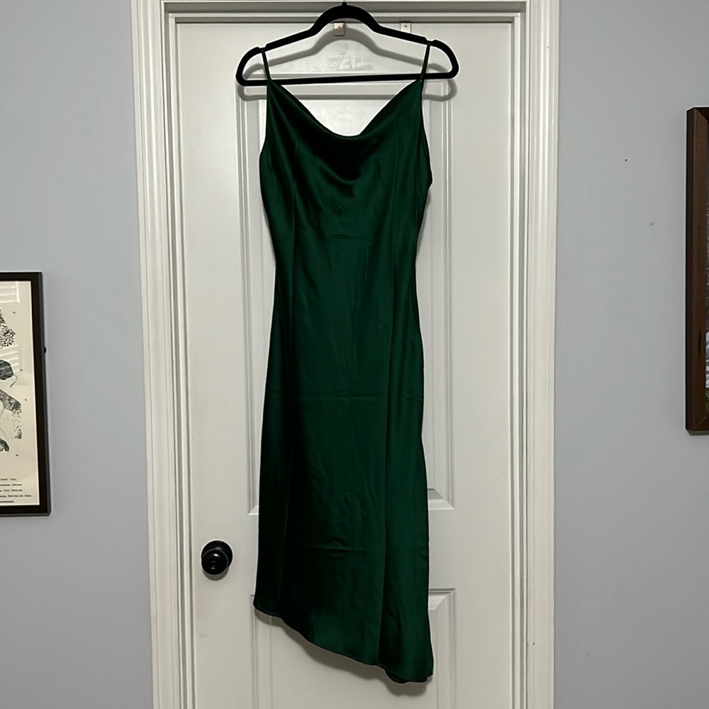 Lulu’s emerald green satin midi dress in size small.